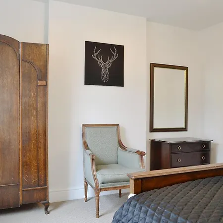 Gilbert's Warrant * קזיק